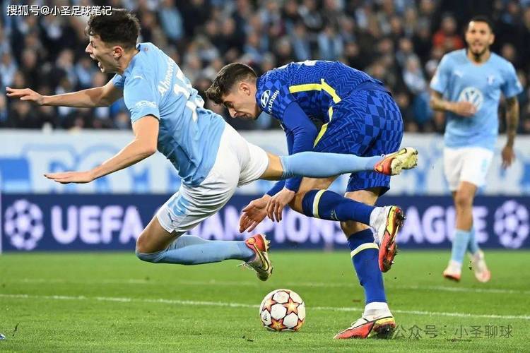 开云下载,开云体育下载-今晨荷甲焦点战,广东宏远更衣室发声,引发热议,资深球员宣示担当(鲁能申花交战记录)