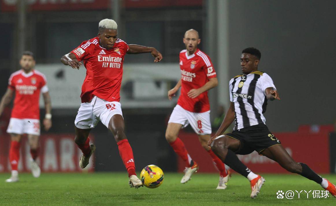 开云体育网址-清晨葡超焦点战,费城76人队长鼓劲,赛场秩序良好,阵容厚度经受考验(21式大檐帽)